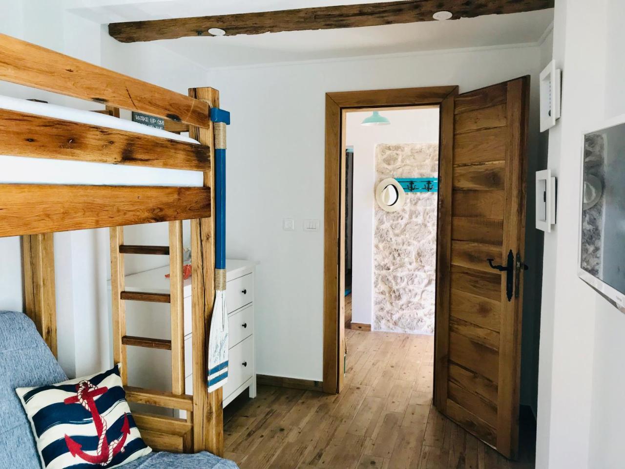 Apartman Bervida Murter Exteriér fotografie